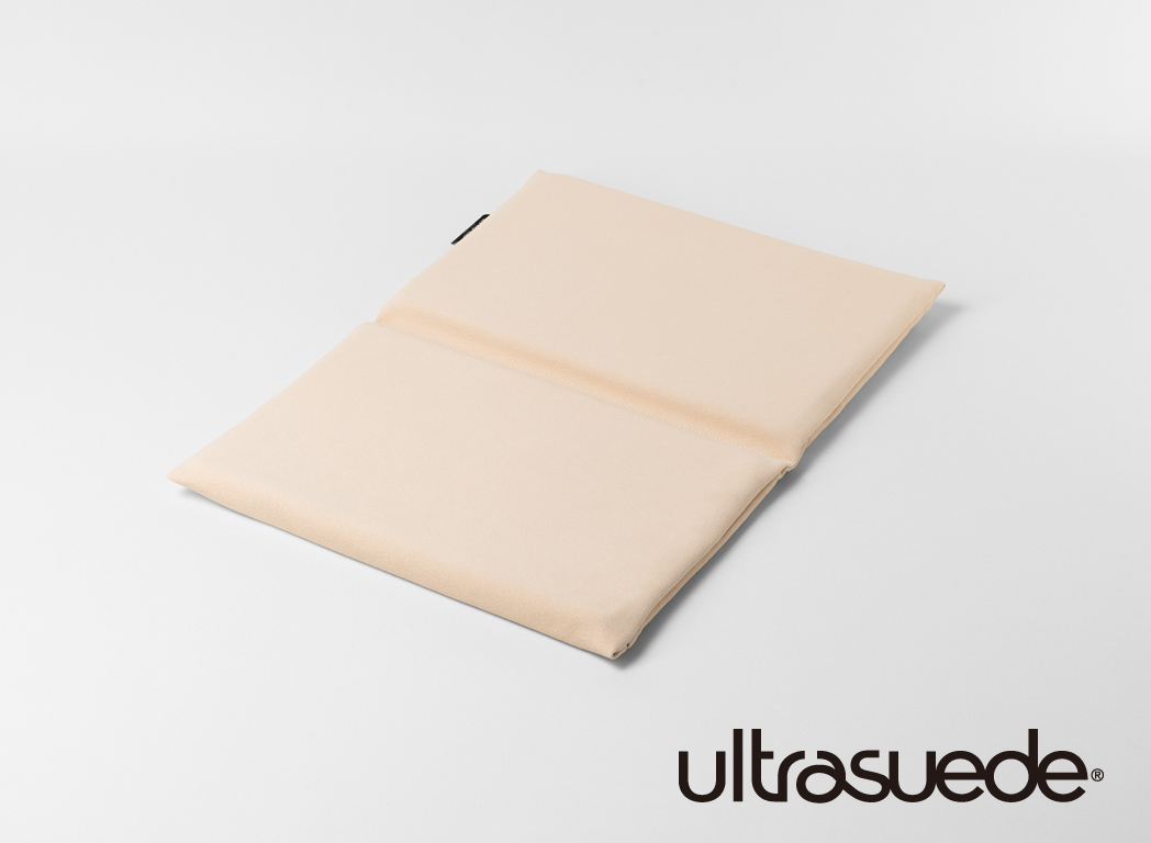 優れた耐久性を持つウルトラスエード® HP生地